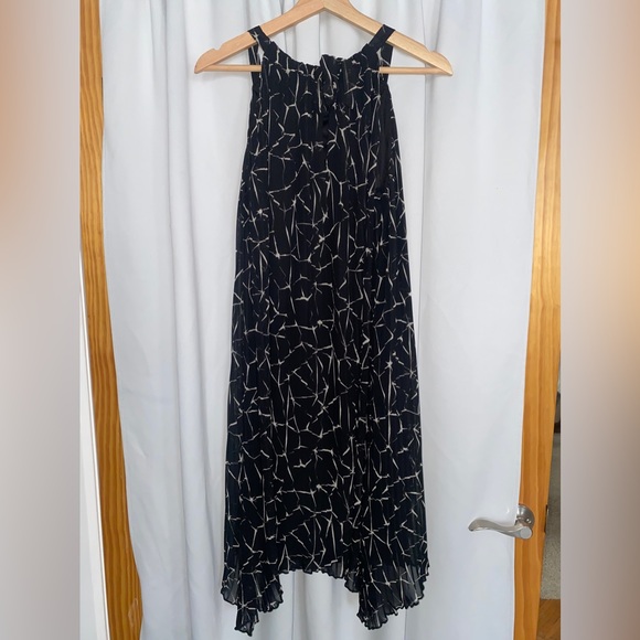 Apt 9 Pleated A-line Dress NWT black/white size 14 - Picture 4 of 7